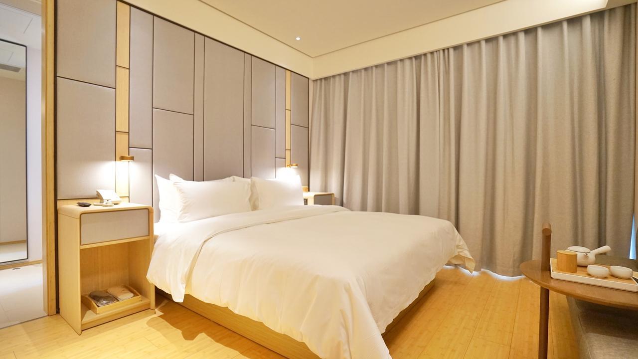 Ji Hotel Shenzhen Shennan Avenue Huaqiang Exterior photo