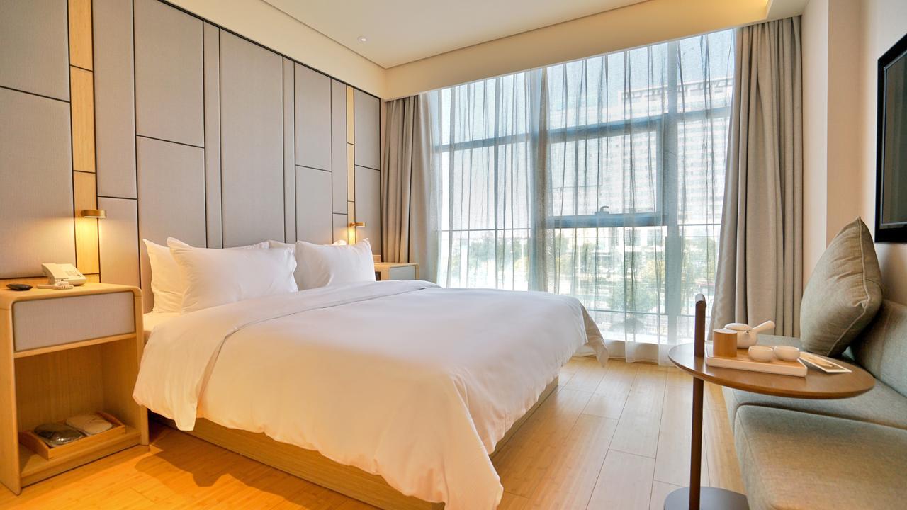 Ji Hotel Shenzhen Shennan Avenue Huaqiang Exterior photo