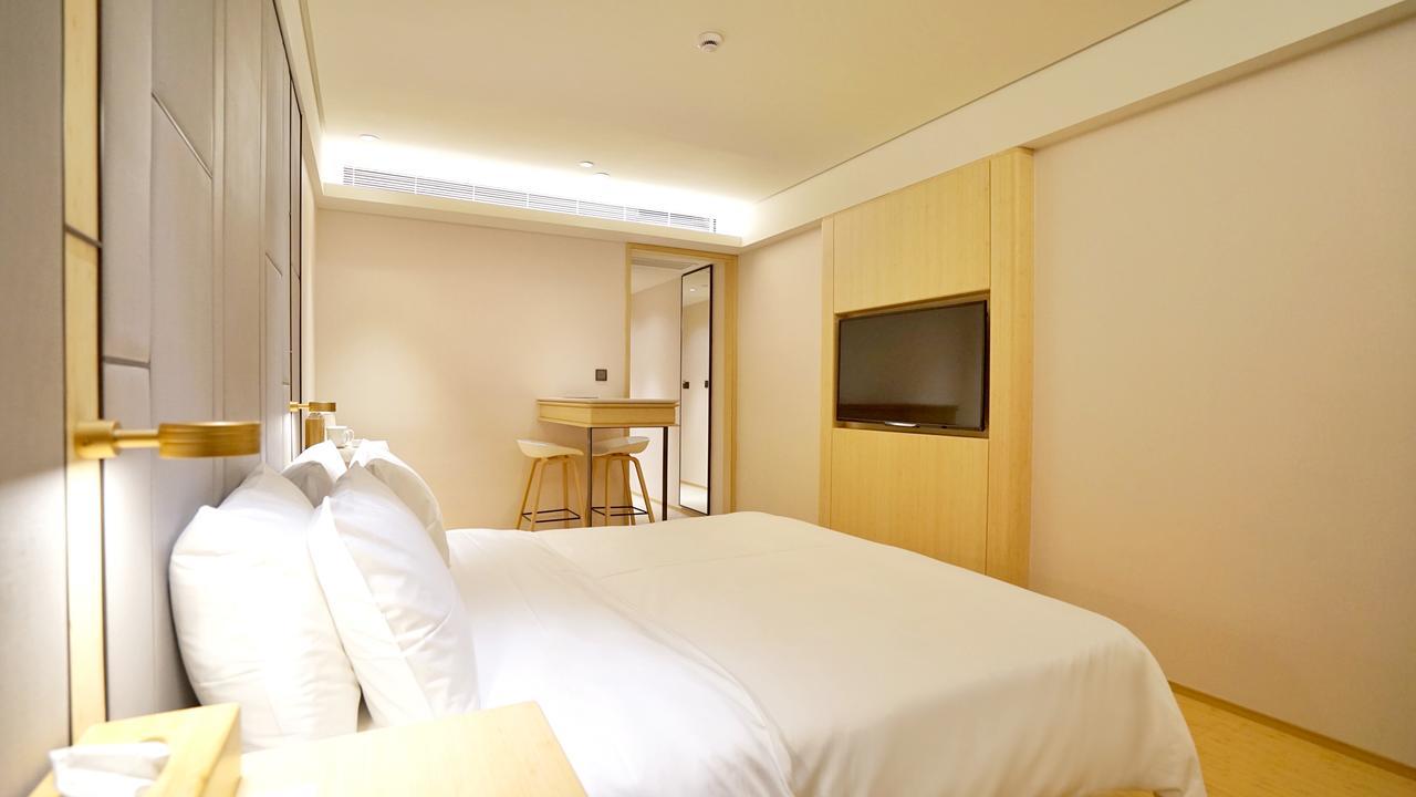 Ji Hotel Shenzhen Shennan Avenue Huaqiang Exterior photo